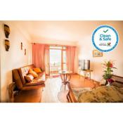 A06 - Seaview 1 Bed Apartment