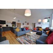 Academy Apartment Anstruther- stunning luxury home