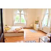 AIRSTAY PRAGUE - 3 BEDROOM residence with SAUNA