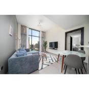 ALH Vacay - Brand New 2 Bedroom in Business Bay