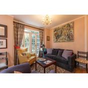 ALTIDO 2 Bed Flat with Garden next to Battersea Park!