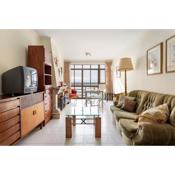 ALTIDO Cosy 1-bed flat with pool