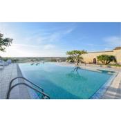 Amazing home in Ragusa with 4 Bedrooms, WiFi and Outdoor swimming pool