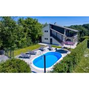 Amazing home in Vinica Breg w/ Outdoor swimming pool and 3 Bedrooms
