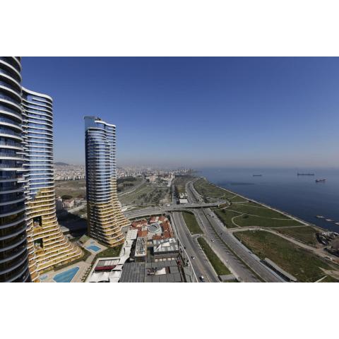 Amazing Residence Flat with Superb View in Kartal