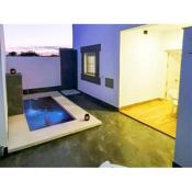 Apartamento con piscina privada IV