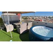 Apartment Beta - 2 Bedrooms, Private Rooftop Patio with Hot Tub, BBQ and View