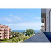 Apartment by the beach with parking and wifi by amcf