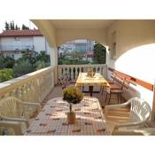 Apartment in Pula with sea view, terrace, air conditioning, WiFi 633-2