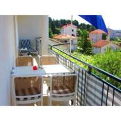 Apartment in Pula with sea view, terrace, air conditioning, WiFi 633-5