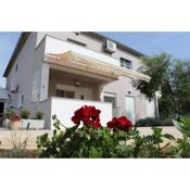 Apartment in Zaton Zadar with terrace, air conditioning, WiFi, washing machine 4830-4