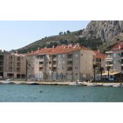 Apartments by the sea Omis - 7577