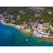 Apartments Davor - 20m from sea