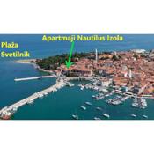 Apartments Nautilus, nearby beach Svetilnik