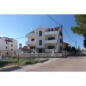 Apartments with a parking space Bibinje, Zadar - 5741