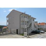 Apartments with a parking space Hvar - 8791