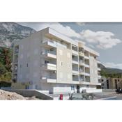 Apartments with a parking space Makarska - 16851