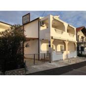 Apartments with a parking space Vodice - 14798