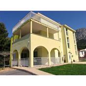 Apartments with a parking space Zaostrog, Makarska - 15656