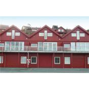Awesome apartment in Lindesnes with 3 Bedrooms