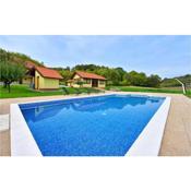 Awesome home in Donja Pacetina with Outdoor swimming pool and 3 Bedrooms
