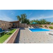 Awesome home in Donje Rastane with 3 Bedrooms, WiFi and Private swimming pool