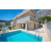 Awesome home in Makarska with Sauna, WiFi and Outdoor swimming pool