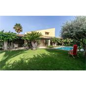 Awesome home in Marina di Modica with 3 Bedrooms, WiFi and Private swimming pool