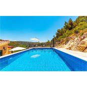 Awesome home in Skradin with 3 Bedrooms, WiFi and Heated swimming pool