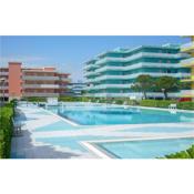 Beautiful apartment in Bibione with Outdoor swimming pool