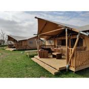 Beautiful group accommodation with several glamping tents