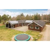 Beautiful Home In Blvand With Sauna, Wifi And Indoor Swimming Pool