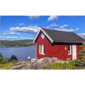Beautiful home in Hemnes with WiFi
