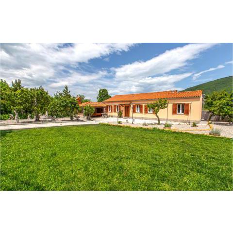 Beautiful Home In Podgorje With Wifi And 3 Bedrooms