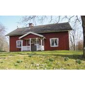 Beautiful home in stra Frlunda with 3 Bedrooms and Sauna