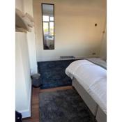 Beautiful large double room