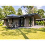 Beautiful lodge with a nice terrace, located in a holiday park in Brabant