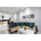 Bright and Modern 2 bedroom Apartment