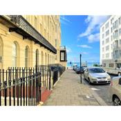 Brighton Seafront Tropical Two Bedroom Flat
