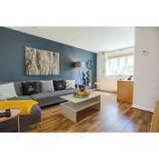 Brookland House with Free Parking, Fast Wifi, Garden and Smart TV with Netflix by Yoko Property