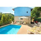 Canapegna Village - private villas and 2 pools in the heart of Le Marche