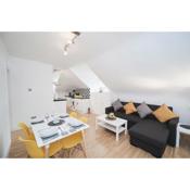 Canterbury 2 Bed Apartment Close to Town CT1 Sleeps 6