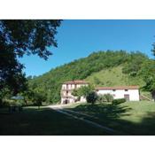 Casa Biron apartment in a country house in the green heart of Italy
