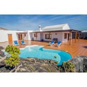 Casa Lola Lanzarote piscina climatizada y wifi free