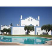 Casa Tedi, Alto do Perogil, Tavira - 3 Bedroom, 3 Bathroom villa, large Pool, Gardens & brand new Air-conditioning