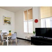 Central 2bed Apartment w/parking