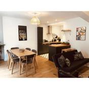 Central Brighton flat, 3 bedrooms, sleeps 6, close to shops and beach