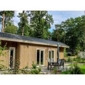Chalet with air conditioning, located in a holiday park on the Veluwe