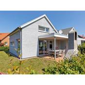 Charming Holiday Home in Zierow near Seabeach