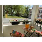 Charming river view 2 bed house garden pool